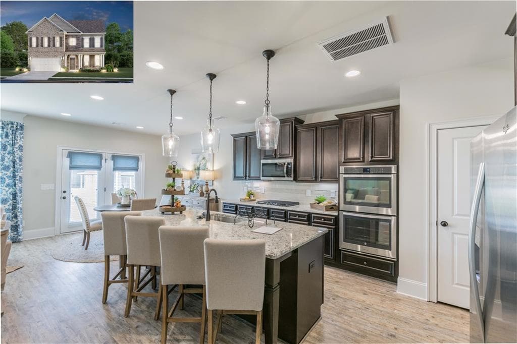 4 bedroom, 2,908 sq ft single family residence sold at 350 Hillgrove Drive, Holly Springs, GA 30114