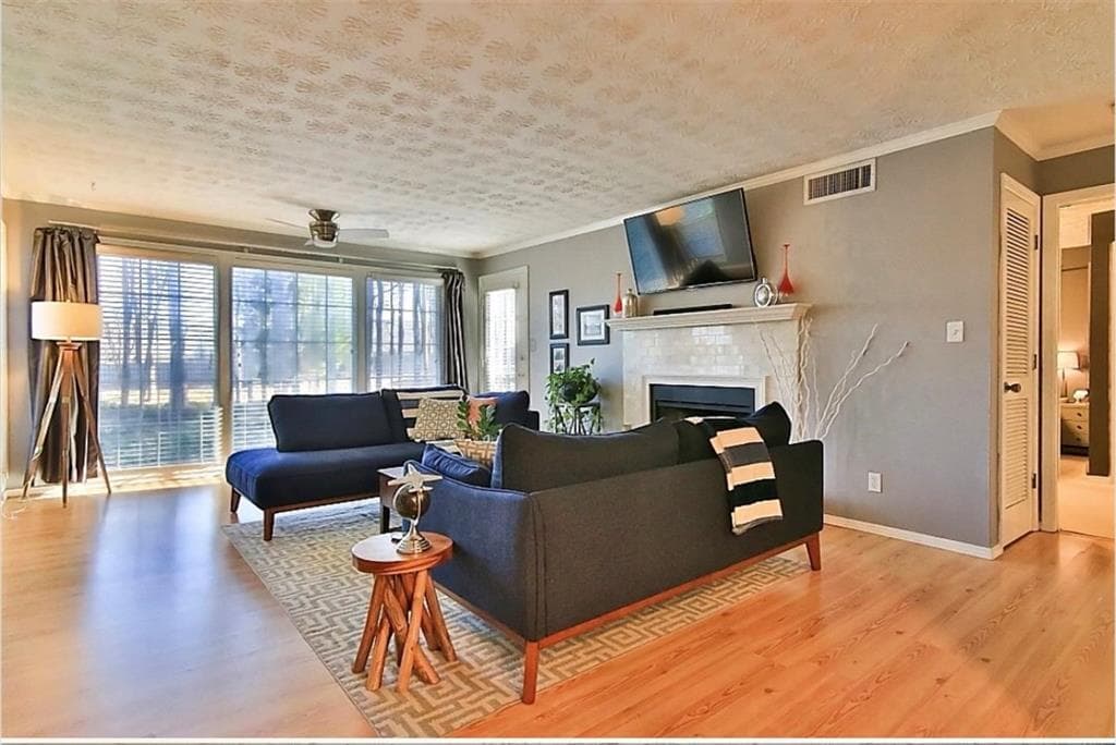 2 bedroom, 1,150 sq ft condominium sold at 1703 Country Park Drive, Smyrna, GA 30080
