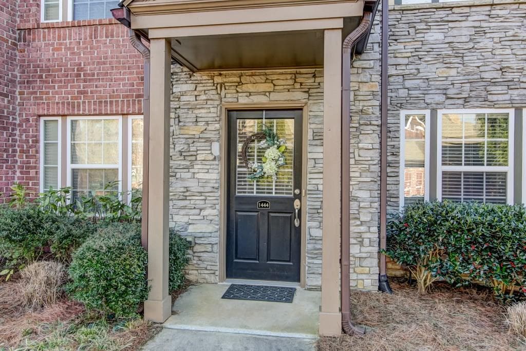 1444 Ashford Creek Circle, Brookhaven, GA 30319 — most recent listing photo