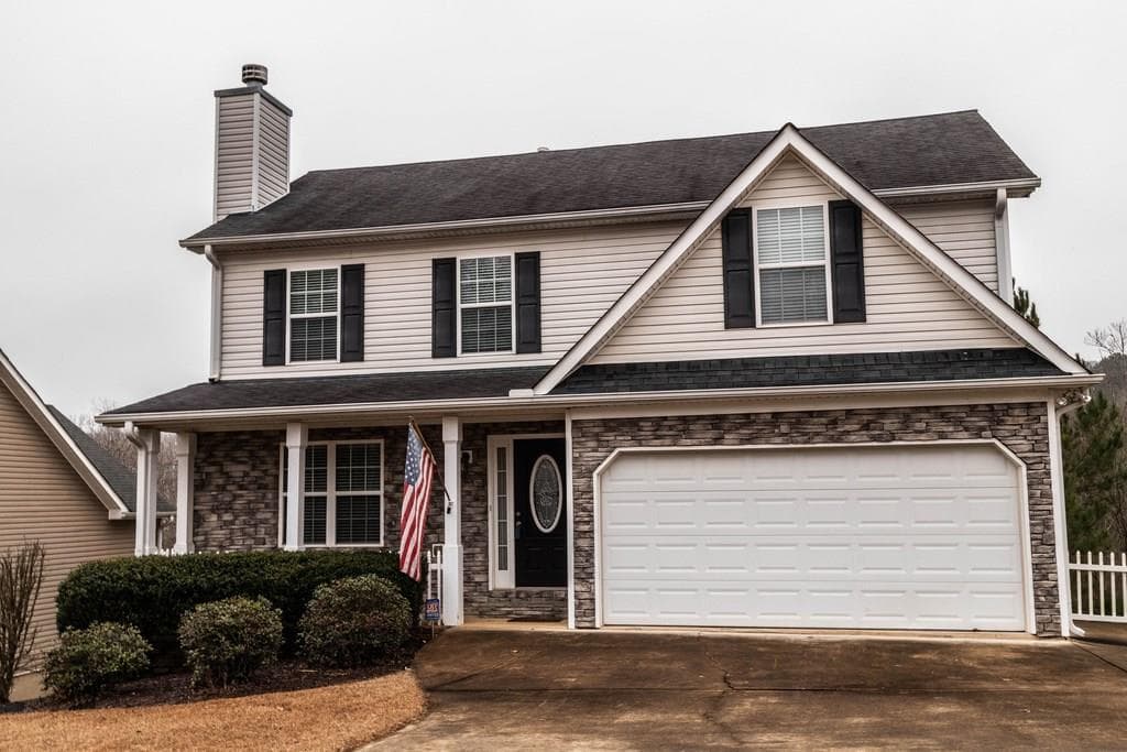 4 bedroom, 1,796 sq ft single family residence sold at 438 Hearthstone Way, Woodstock, GA 30189