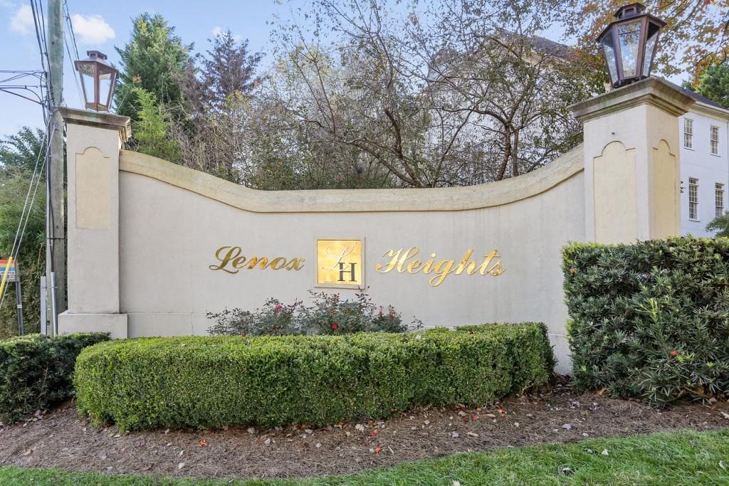 2 bedroom, 1,473 sq ft condominium sold at 4109 Pine Heights Drive 4109, Atlanta, GA 30324