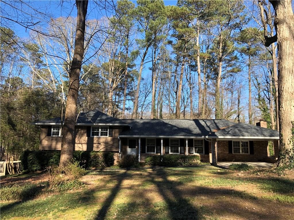 418 Dorsey Circle, Lilburn, GA 30047 — most recent listing photo