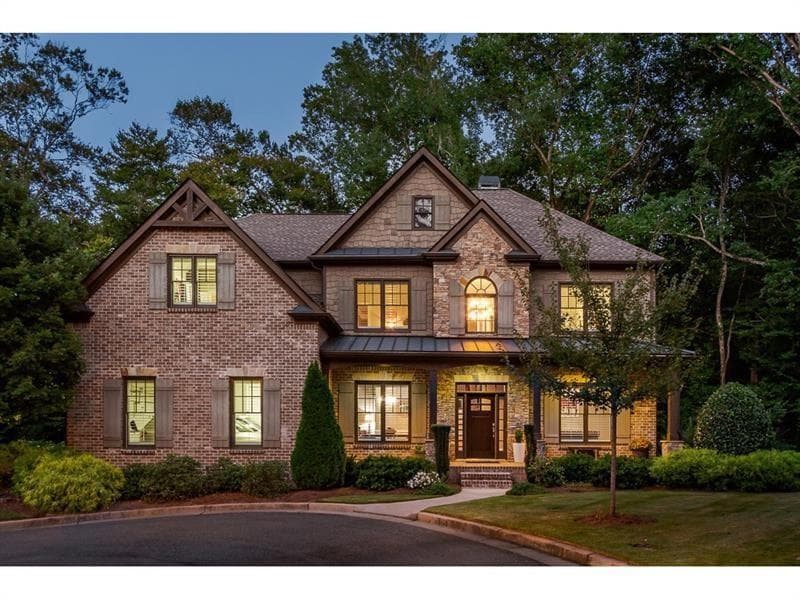 6 bedroom, 4,944 sq ft single family residence sold at 4615 Enclave at Peachtree Dunwoody, Atlanta, GA 30342