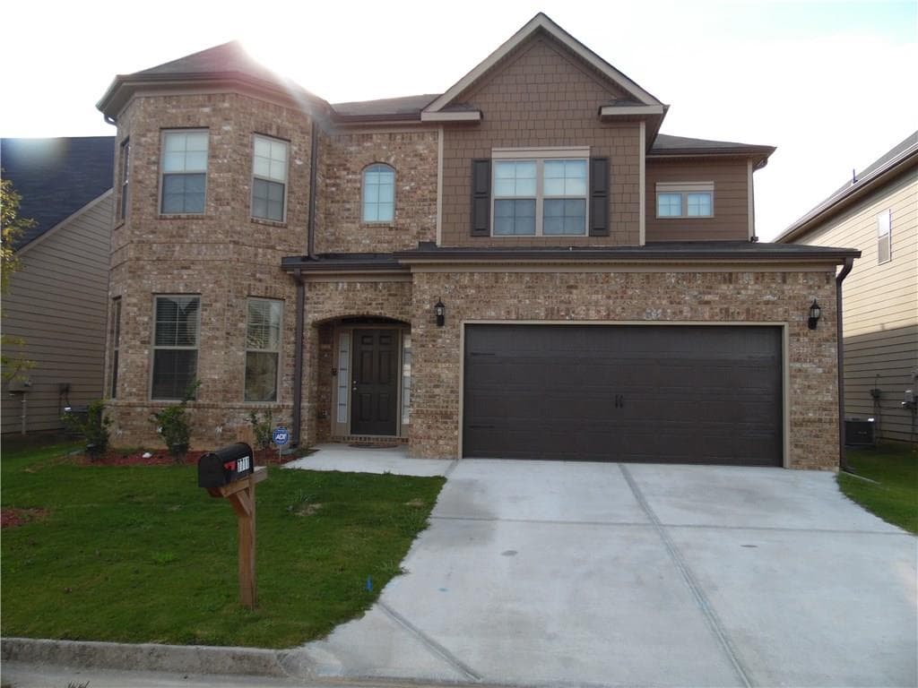 5 bedroom single family residence sold at 7711 Volion Drive, Fairburn, GA 30213