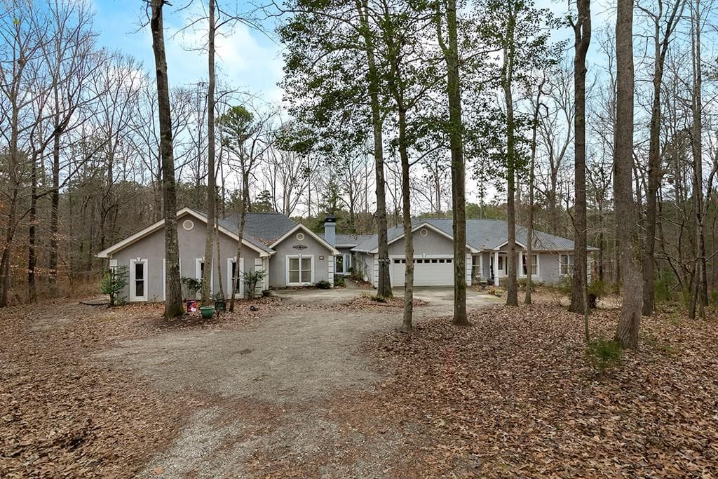 334 Ancient Oak Lane, Newnan, GA 30263 — most recent listing photo