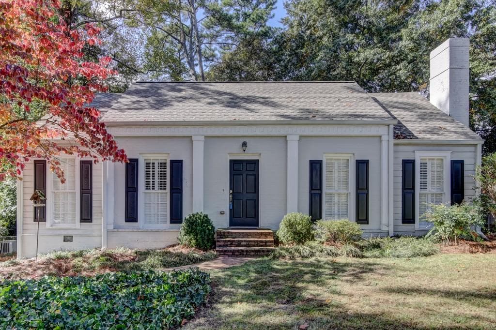 3 bedroom, 1,728 sq ft single family residence sold at 1850 Greystone Road, Atlanta, GA 30318