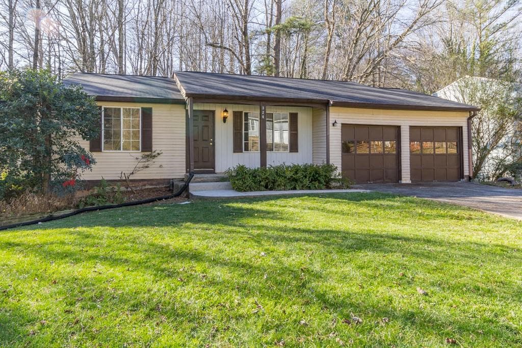 324 Engle Drive, Tucker, GA 30084 — most recent listing photo