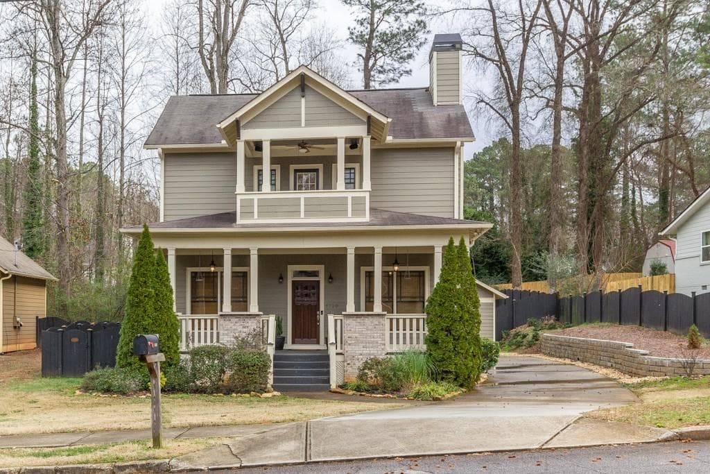 3 bedroom, 1,840 sq ft single family residence sold at 1720 Parkhill Drive, Decatur, GA 30032