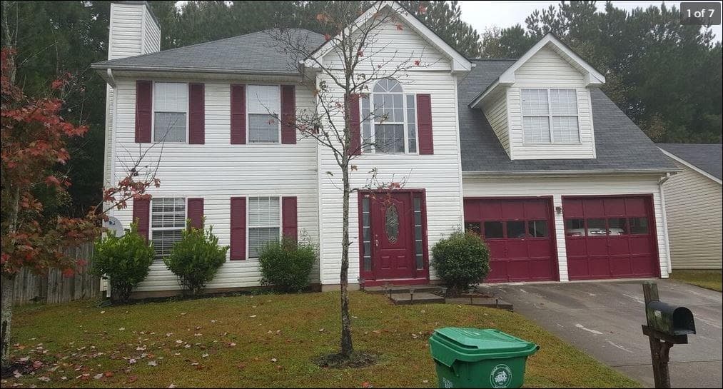 3 bedroom, 1,850 sq ft single family residence sold at 2158 Hidden Creek Drive, Decatur, GA 30035