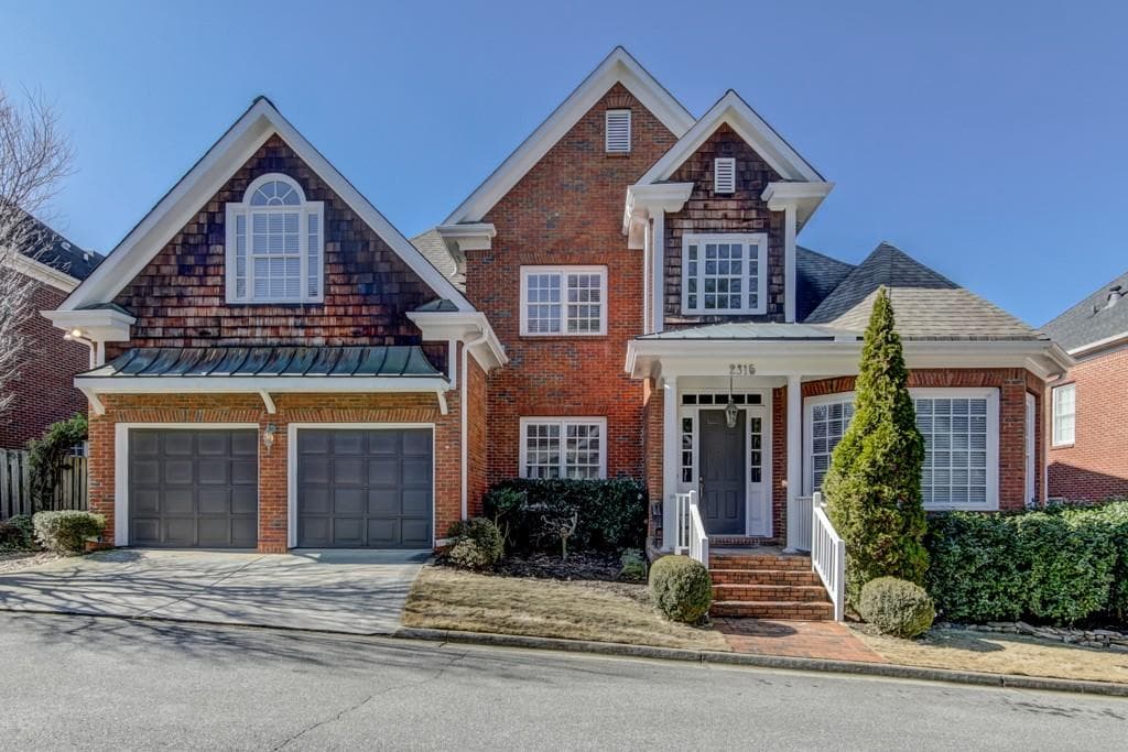 2315 Valley Brook Way, Brookhaven, GA 30319 — most recent listing photo