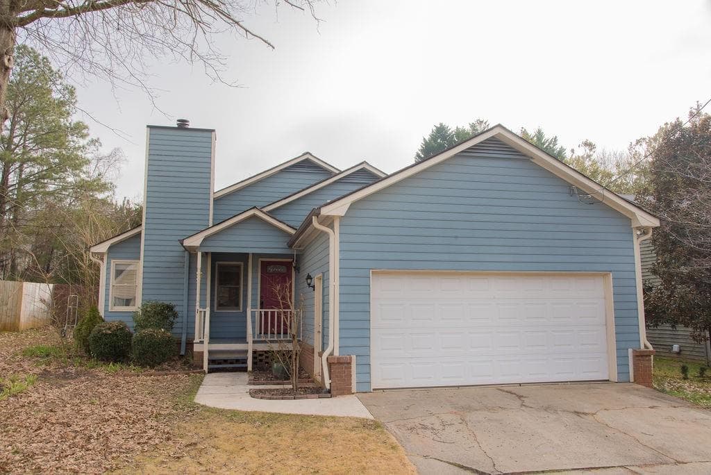 3 bedroom, 1,455 sq ft single family residence sold at 4810 Shallow Farm Drive, Kennesaw, GA 30144