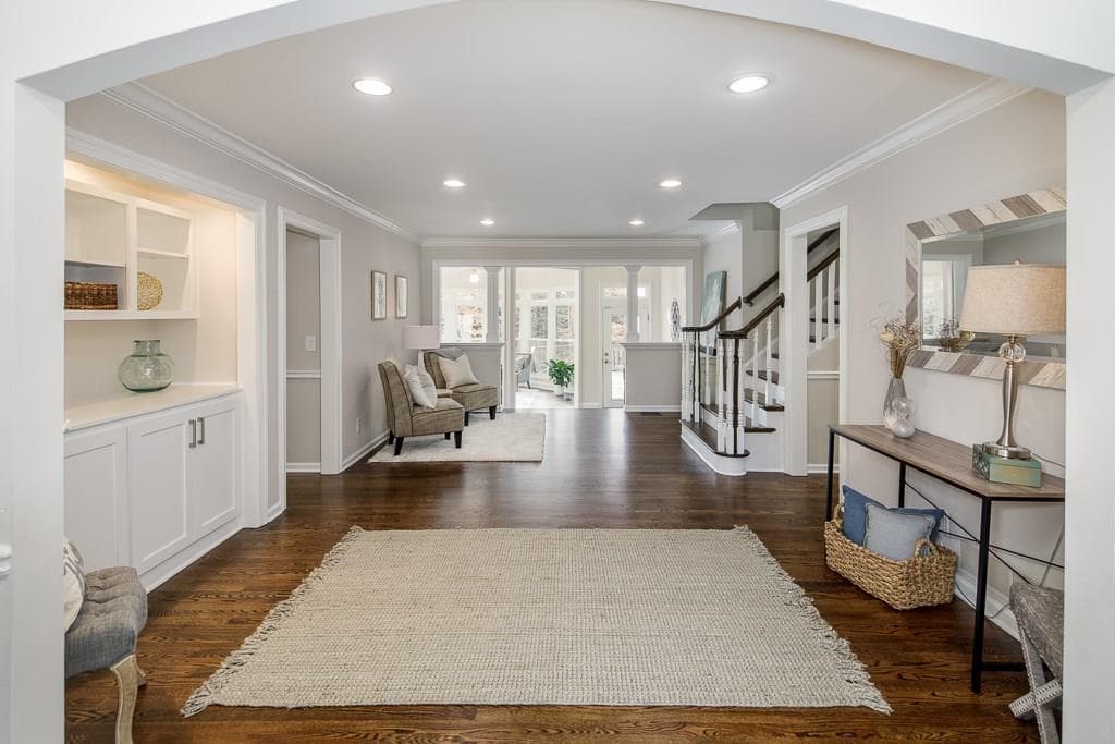 4 bedroom, 3,429 sq ft single family residence sold at 1575 Sunnybrook Farm Road, Atlanta, GA 30350