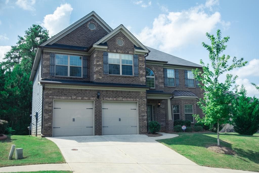 8006 Gossamer Drive, Fairburn, GA 30213 — most recent listing photo