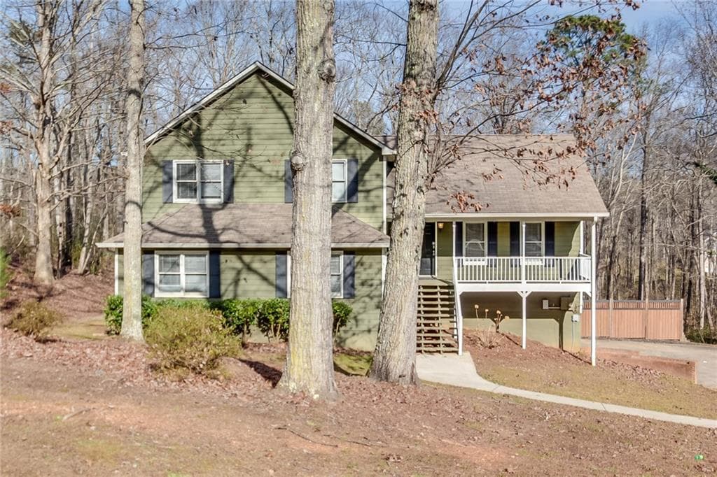 3 bedroom, 3,744 sq ft single family residence sold at 420 Wood Branch Street, Woodstock, GA 30188