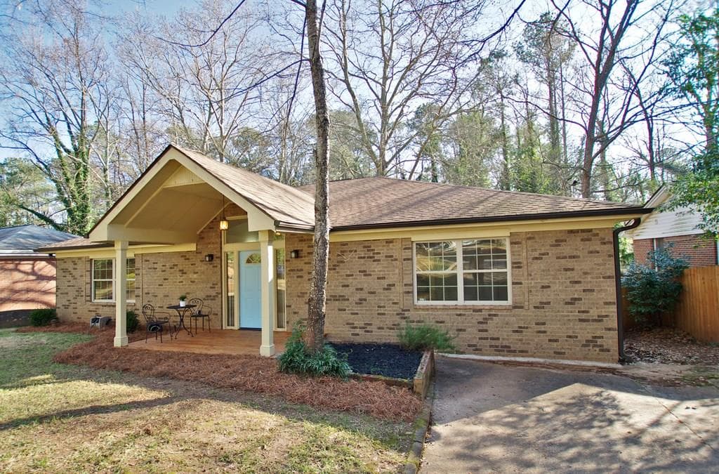 2770 GLENVALLEY Drive, Decatur, GA 30032 — most recent listing photo