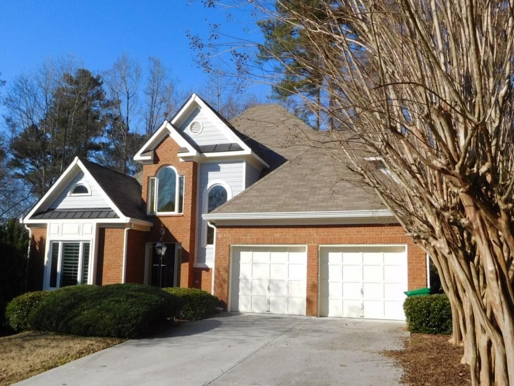 1484 N Springs Drive, Dunwoody, GA 30338 — most recent listing photo