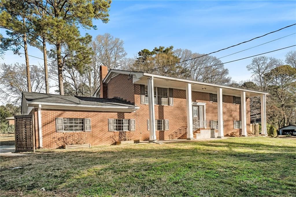 3593 Glenview Circle, Atlanta, GA 30331 — most recent listing photo
