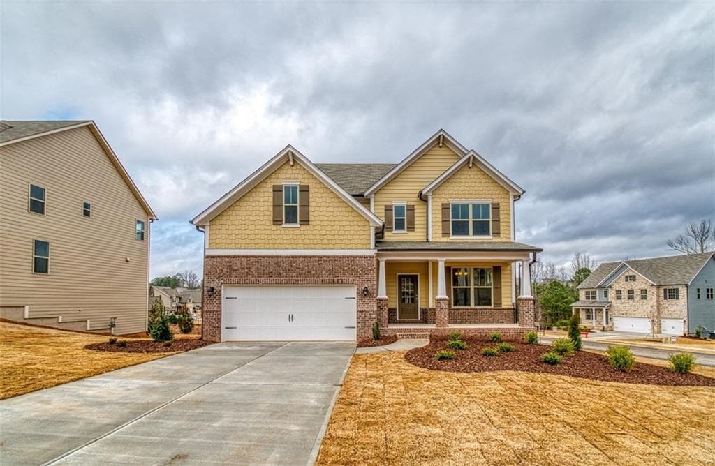 4 bedroom, 2,856 sq ft single family residence sold at 2043 W Hampton Drive, Canton, GA 30155