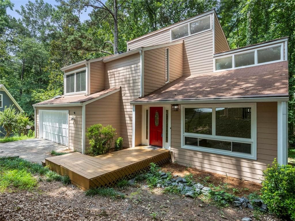 1820 Greystone Court, Marietta, GA 30068 — most recent listing photo