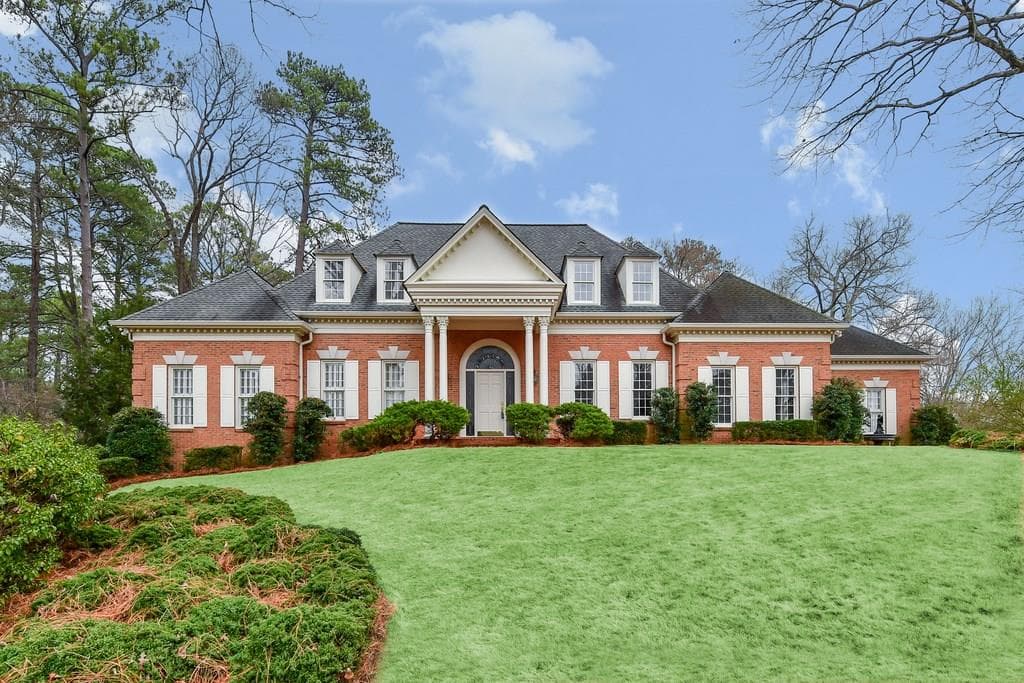 8565 VALEMONT Drive, Sandy Springs, GA 30350 — most recent listing photo