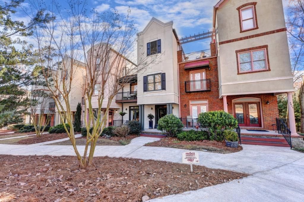 3647 Ridge Towne Drive, Duluth, GA 30096 — most recent listing photo