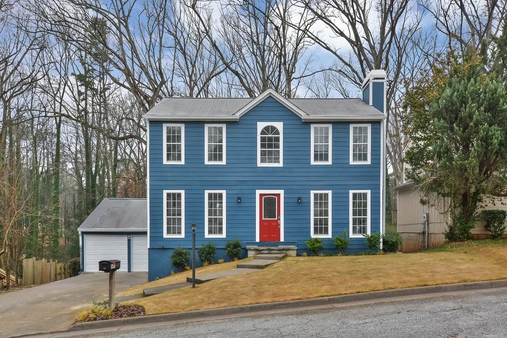 547 S Summit, Stone Mountain, GA 30083 — most recent listing photo