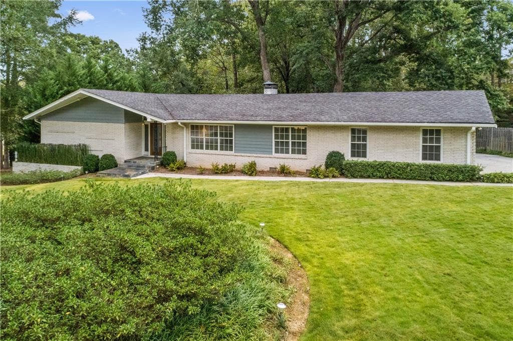 1987 Deren Way, Atlanta, GA 30345 — most recent listing photo