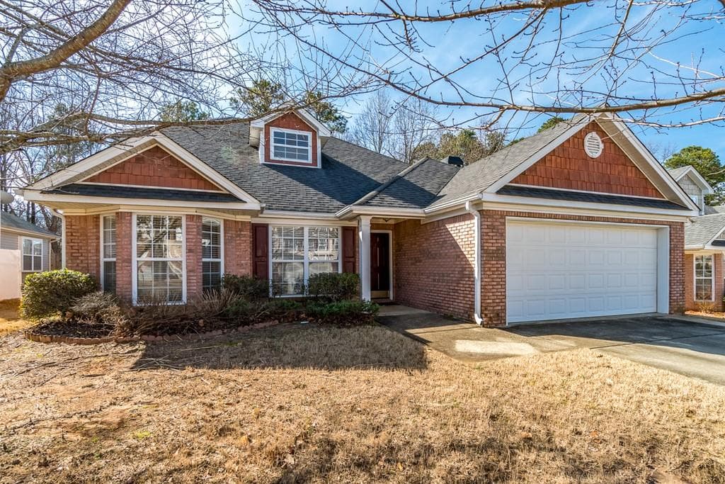 4 bedroom, 2,503 sq ft single family residence sold at 2118 Wildcat Cliffs Lane, Lawrenceville, GA 30043