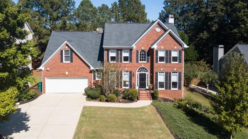 5 bedroom, 2,772 sq ft single family residence sold at 555 Williston Way, Alpharetta, GA 30005