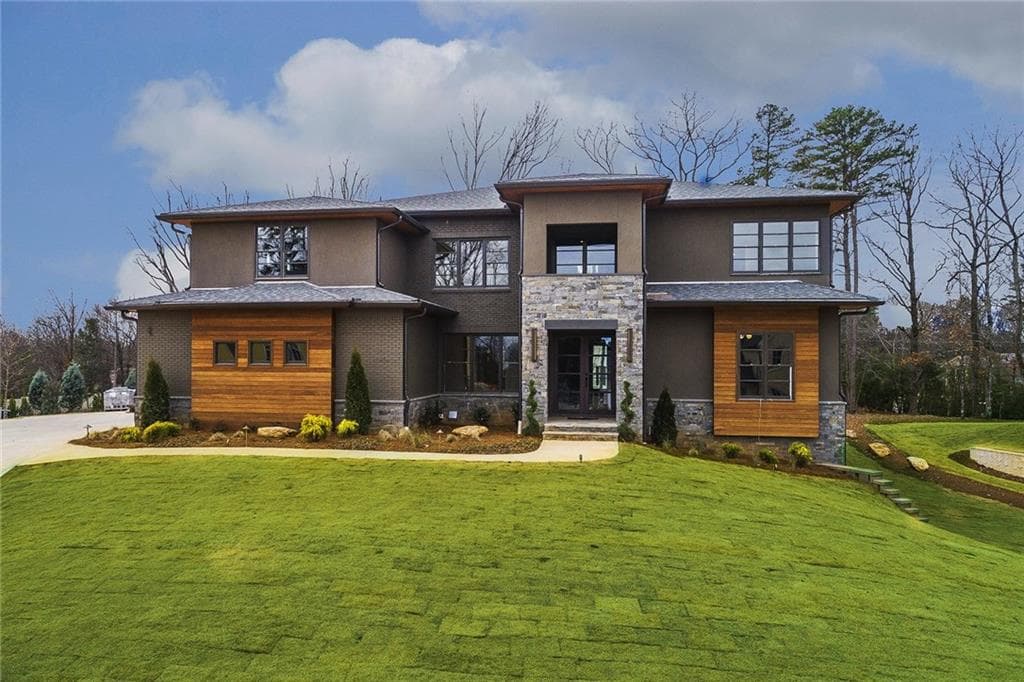 703 Bass Way, Sandy Springs, GA 30328 — most recent listing photo