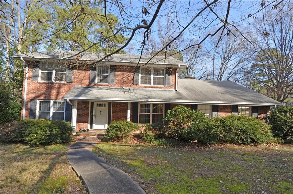 5 bedroom, 2,268 sq ft single family residence sold at 3018 Shenandoah Valley Road, Atlanta, GA 30345