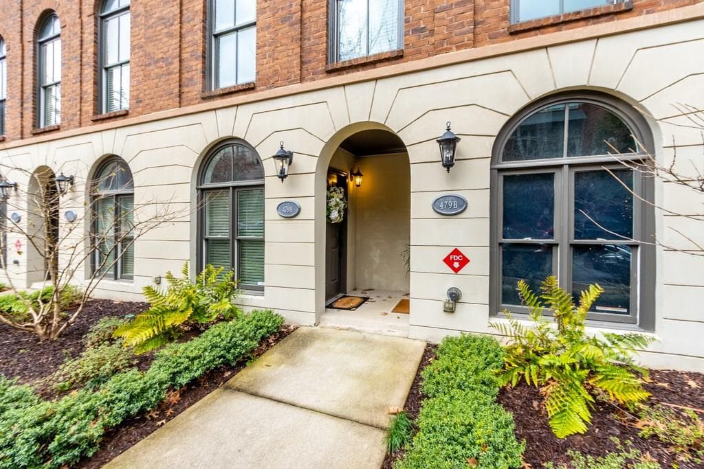 2 bedroom, 1,000 sq ft townhouse sold at 479 Bartram Street A, Atlanta, GA 30316