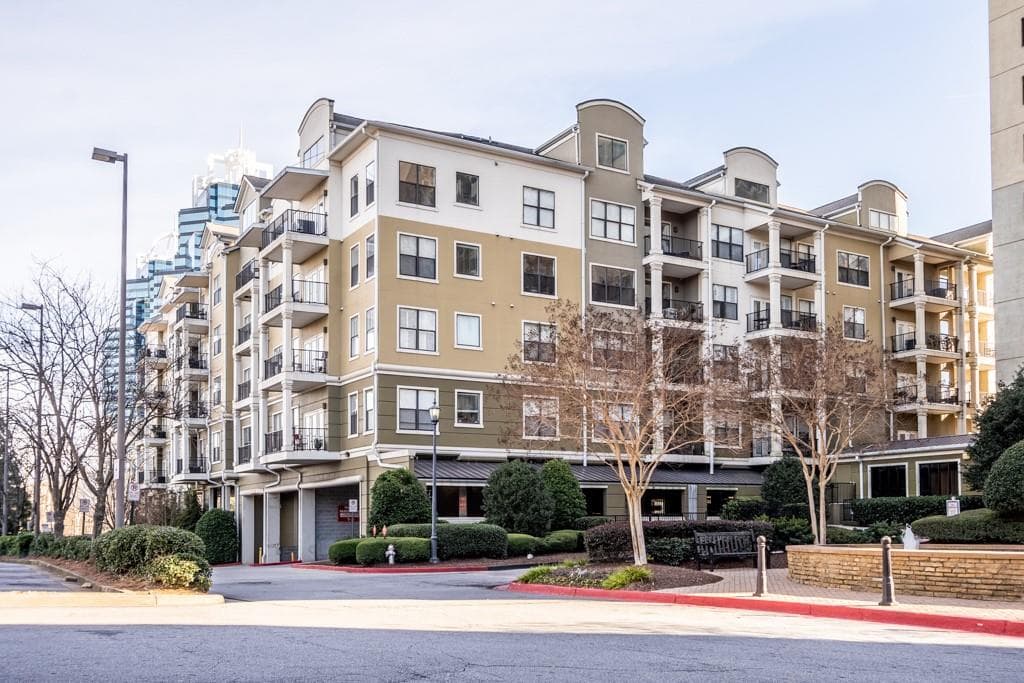 799 Hammond Drive 215, Sandy Springs, GA 30328 — most recent listing photo