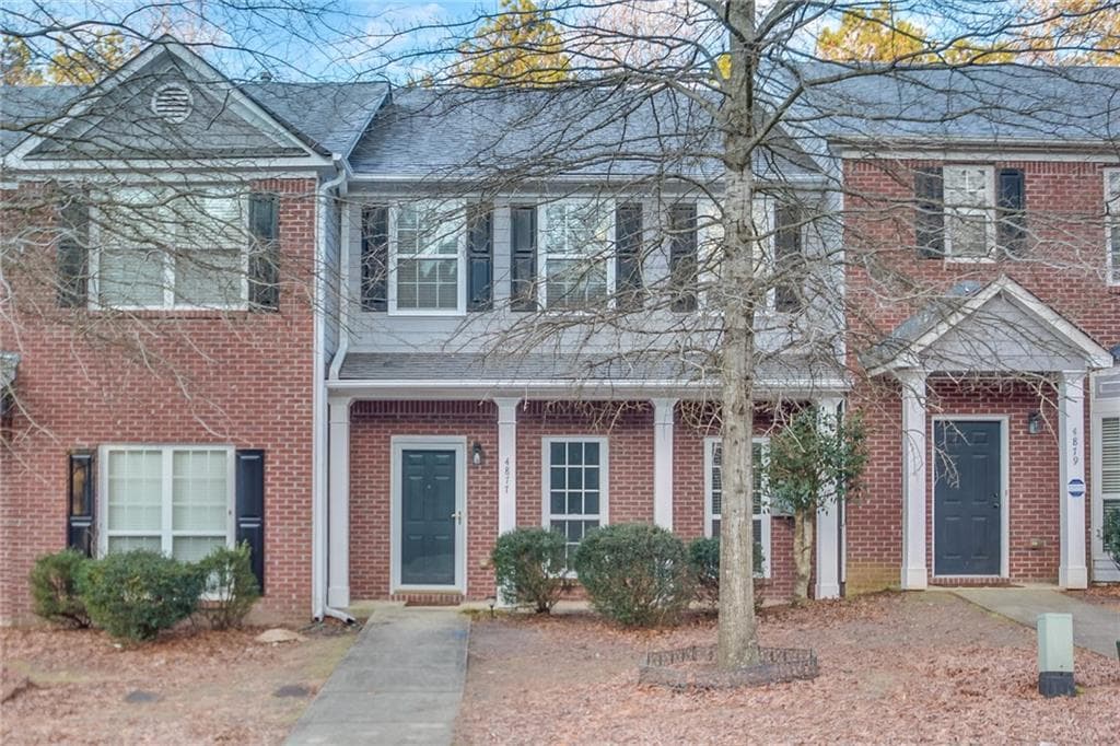 3 bedroom, 1,672 sq ft townhouse sold at 4877 Robinson Square Drive, Acworth, GA 30101