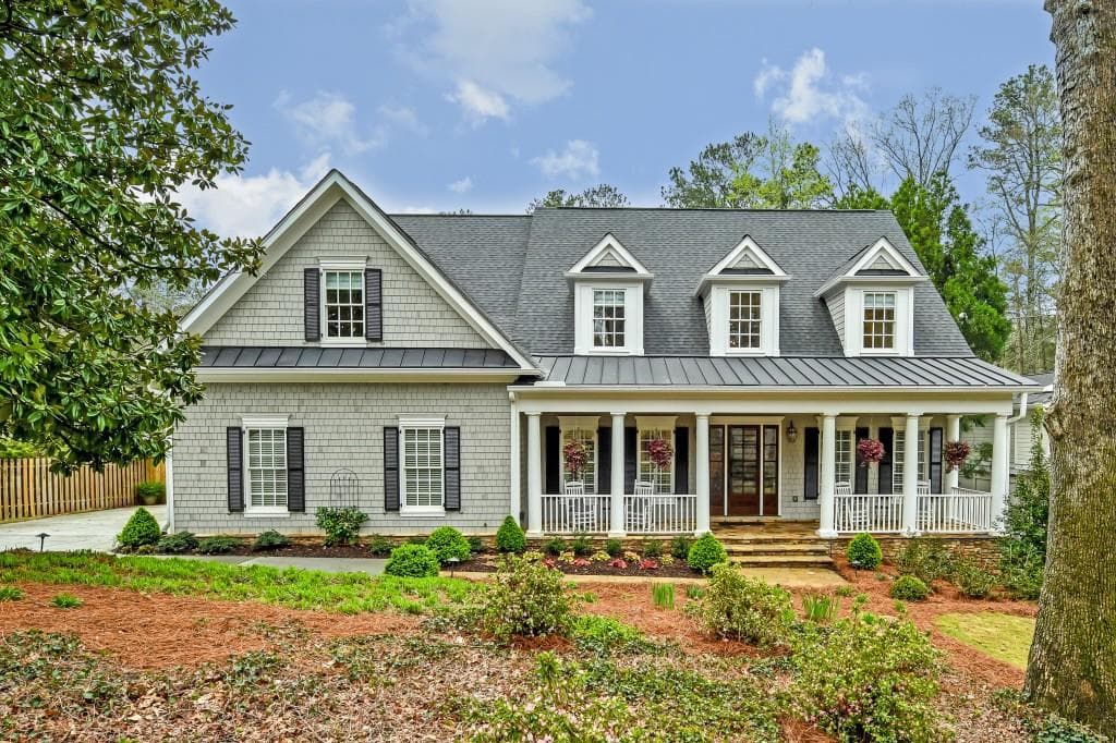 6 bedroom, 7,780 sq ft single family residence sold at 110 Forrest Lake Drive, Atlanta, GA 30327