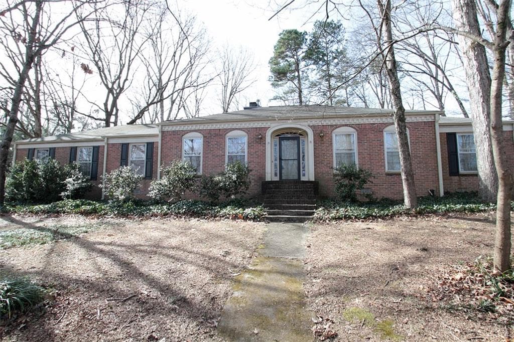 4564 Forest Green Drive, Sugar Hill, GA 30518 — most recent listing photo