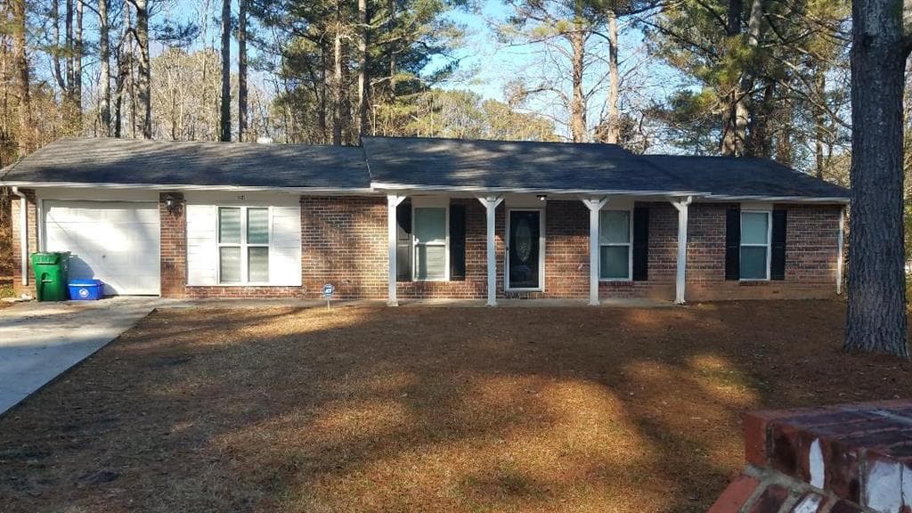 1829 Taffeta Trail, Lithonia, GA 30058 — most recent listing photo