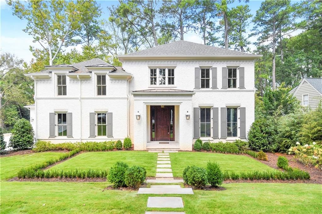 4 bedroom, 4,659 sq ft single family residence sold at 934 Winall Down Road, Atlanta, GA 30319