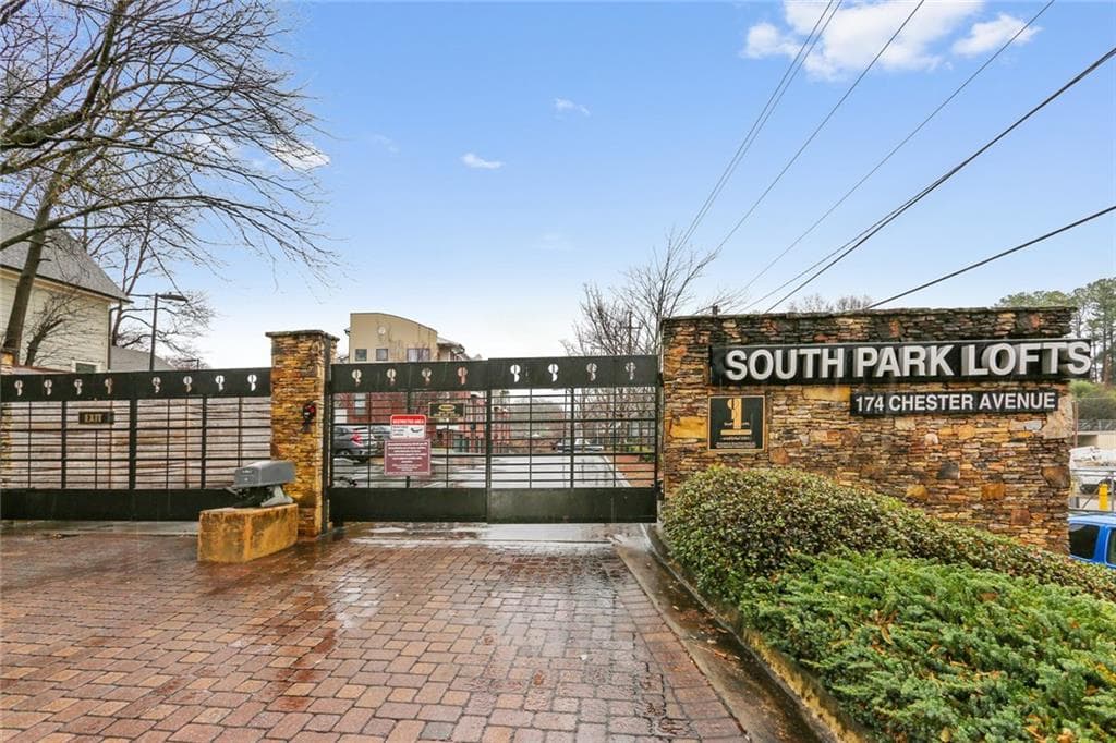 1 bedroom, 1,090 sq ft condominium sold at 174 Chester Avenue 125, Atlanta, GA 30316