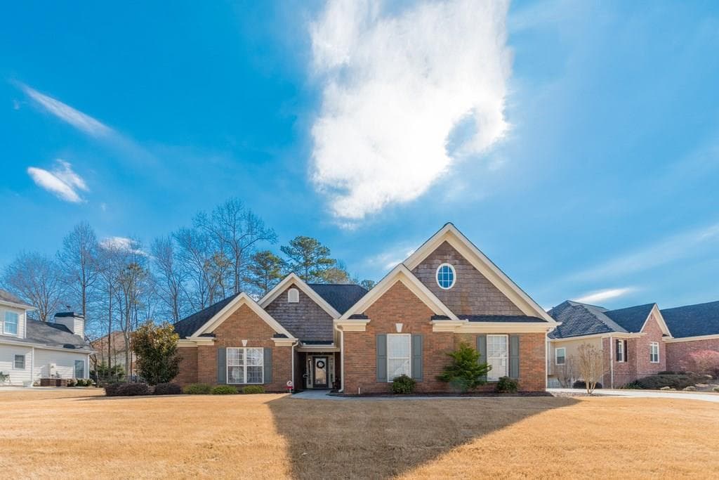 4 bedroom, 3,713 sq ft single family residence sold at 244 GRAYMIST Path, Loganville, GA 30052