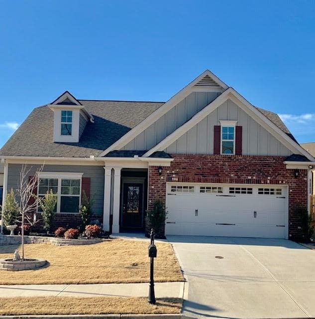 3 bedroom, 1,631 sq ft single family residence sold at 4520 Sweetwater Drive, Gainesville, GA 30542