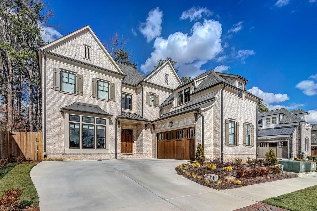 1839 Kent Avenue, Dunwoody, GA 30338 — most recent listing photo