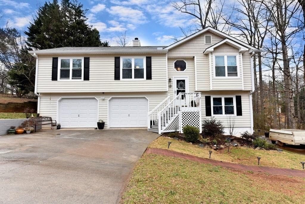 5571 ELDERBERRY Lane, Flowery Branch, GA 30542 — most recent listing photo
