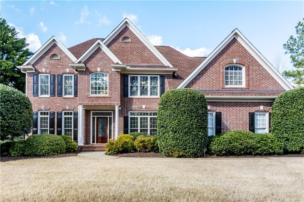 215 Hamilton Way, Roswell, GA 30075 — most recent listing photo
