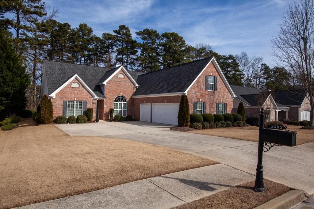 3482 Stoneleigh Run Drive, Buford, GA 30519 — most recent listing photo