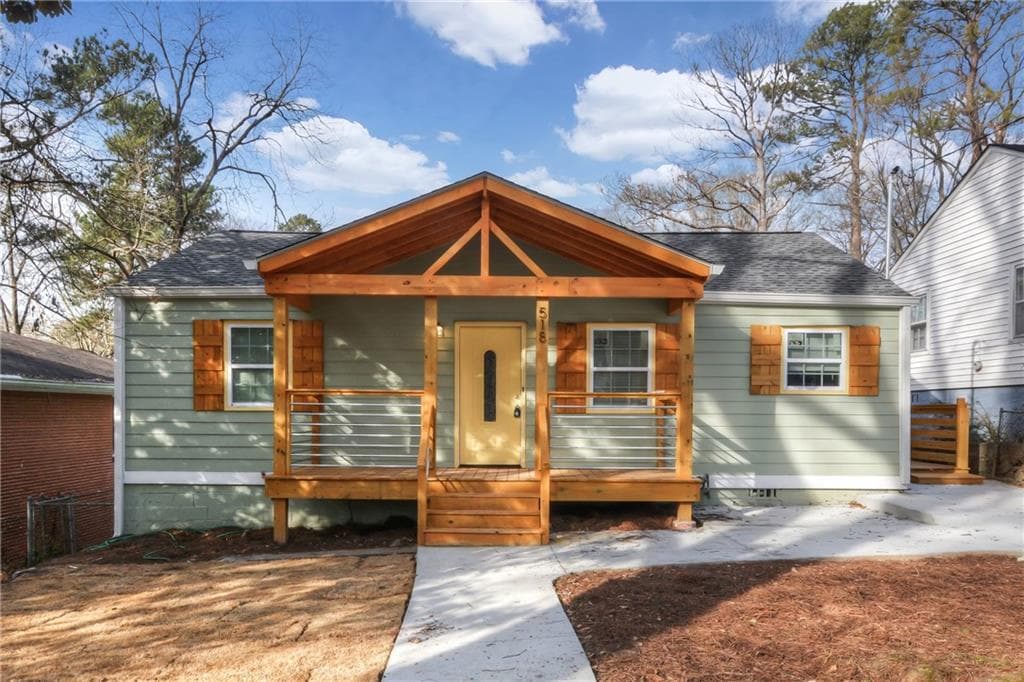 3 bedroom, 1,035 sq ft single family residence sold at 518 Pelton Place, Atlanta, GA 30318