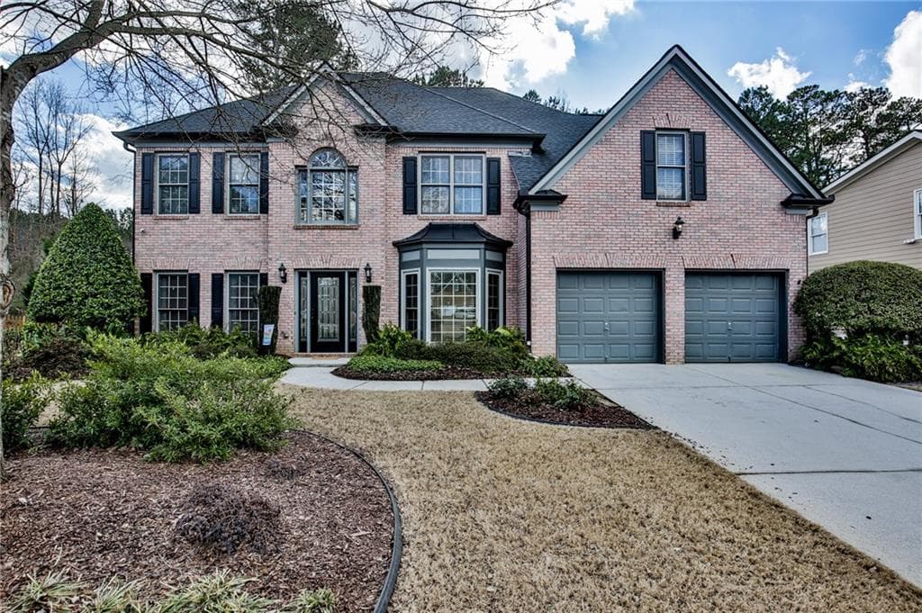 5 bedroom, 2,735 sq ft single family residence sold at 1051 Trailway Circle, Snellville, GA 30078