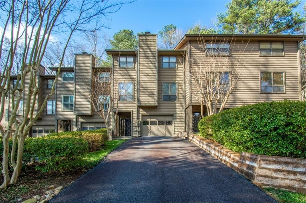 3986 D Youville Court, Brookhaven, GA 30341 — most recent listing photo