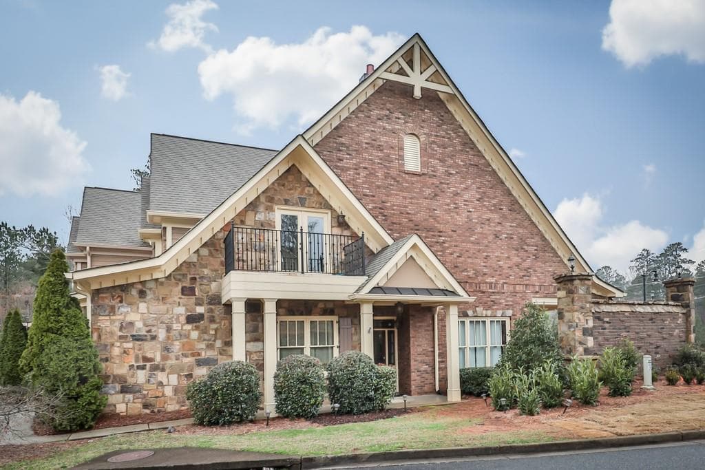 4644 Fountain Bleau Court, Alpharetta, GA 30022 — most recent listing photo