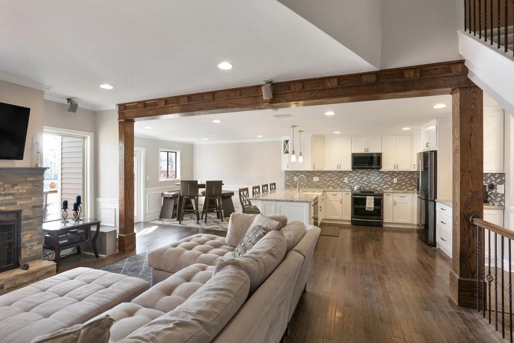 25 Basswood Circle, Sandy Springs, GA 30328 — most recent listing photo